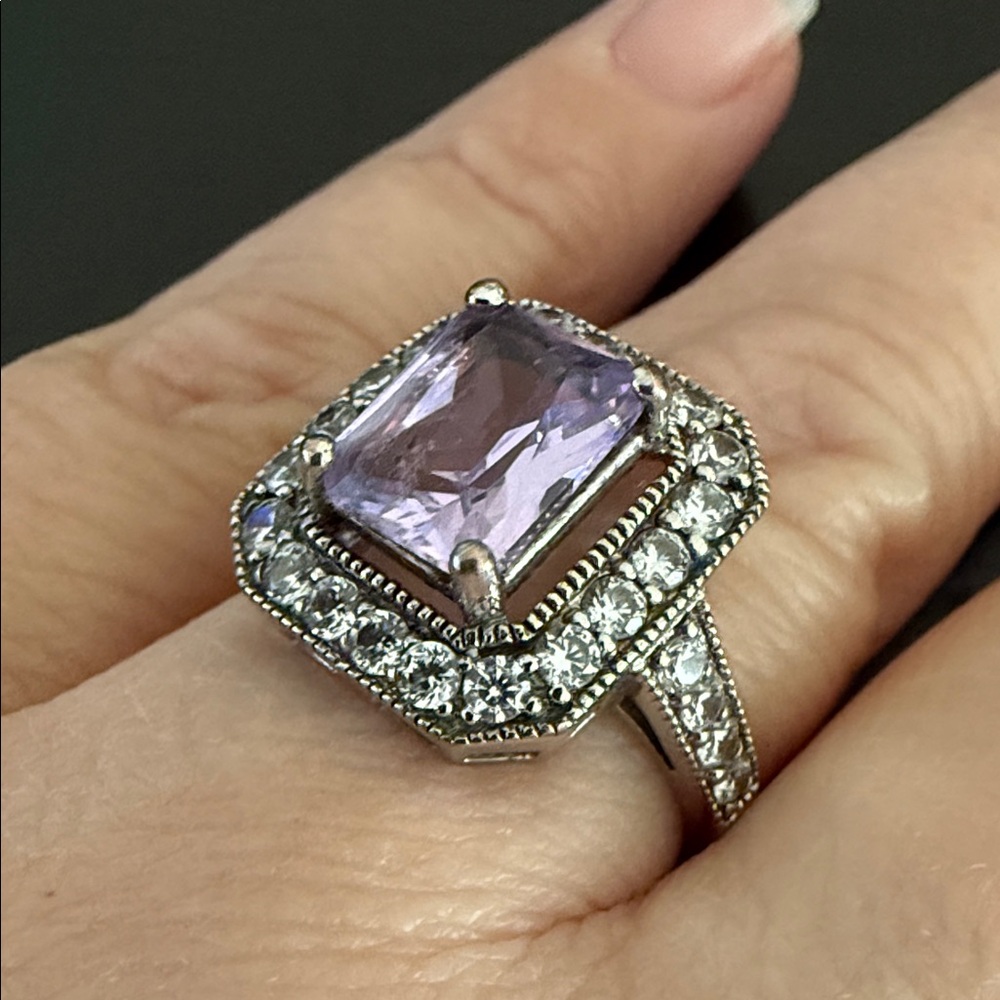 Silver Tone Purple Glass and Reinstone Ring